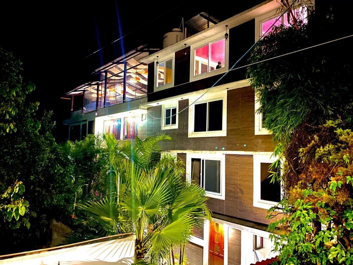 Hotel Ariana San Pedro La Laguna Exterior photo