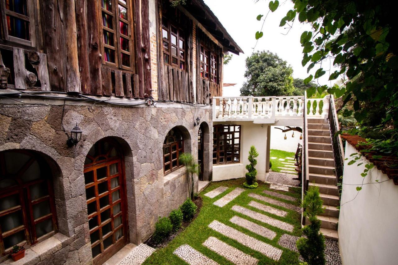 Hotel Ariana San Pedro La Laguna Exterior photo