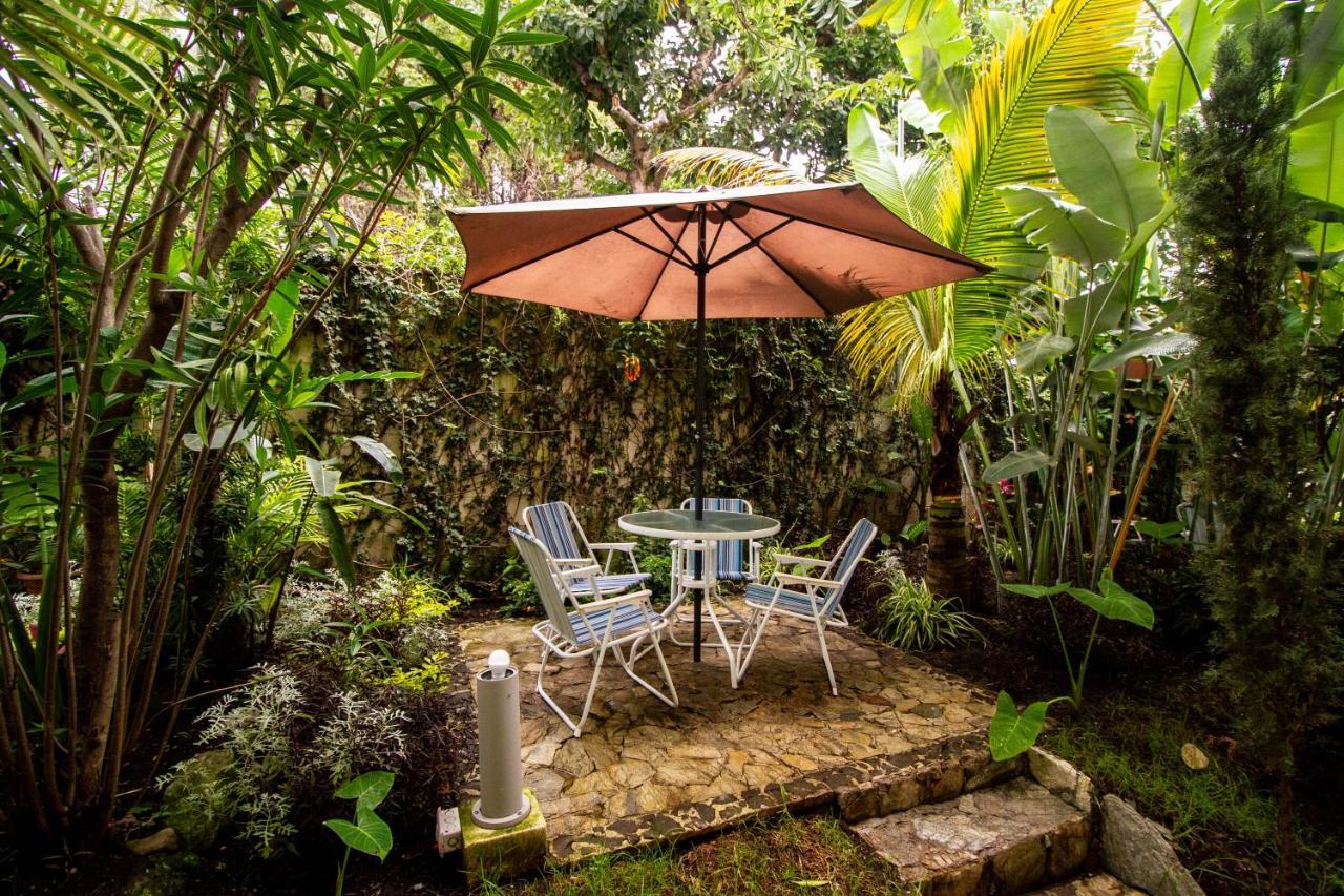 Hotel Ariana San Pedro La Laguna Exterior photo